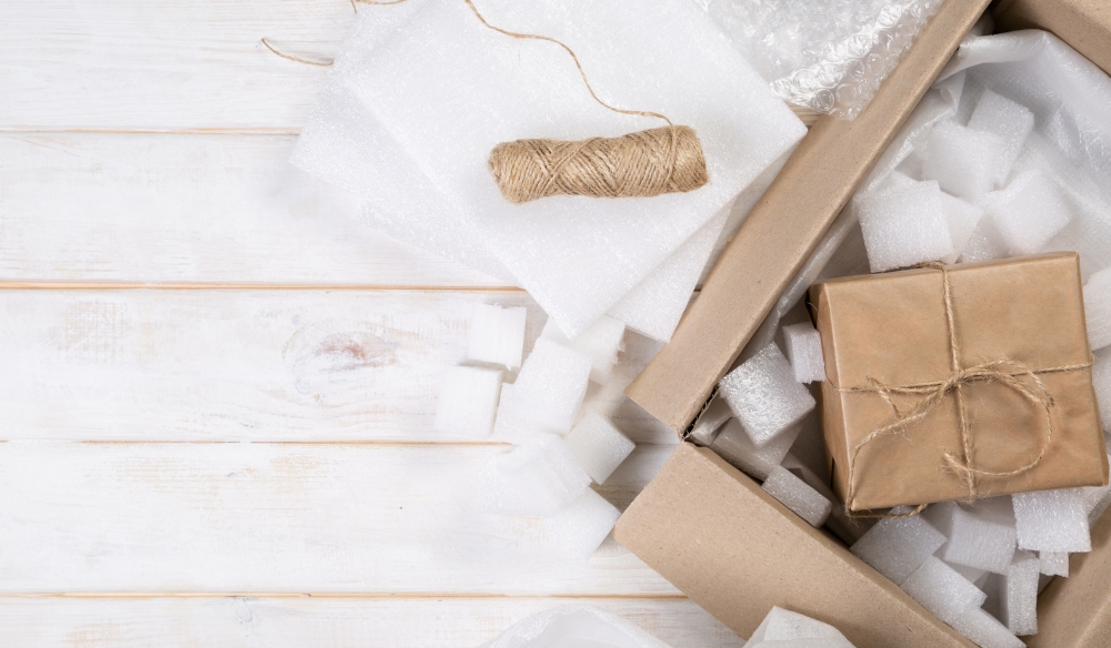 Pros and Cons of Professional Packing